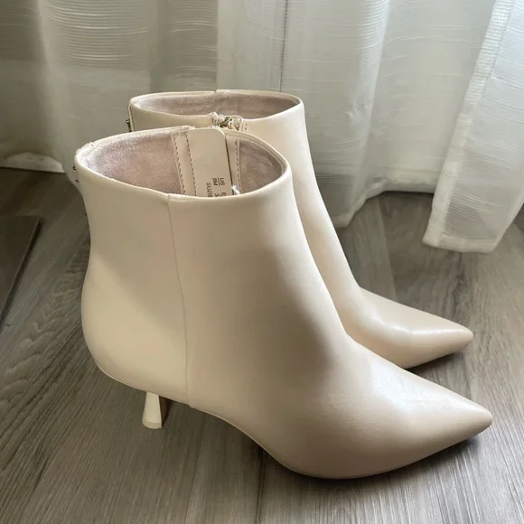 Circus By Sam Edelman Suzie Cream Ankle Boots Kitten Heel Size 8 - Picture 4 of 12